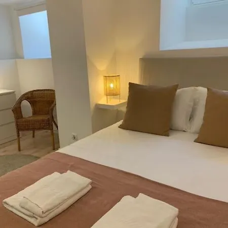 Hip Tailor Made Flat In Estrela! *